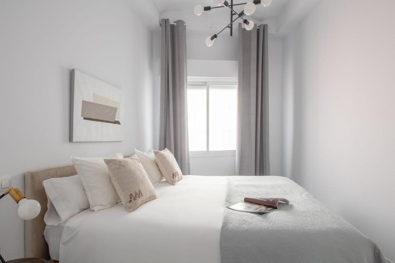 סביליה Suites Maestranza - Puerta Del Arenal By Magno Apartments מראה חיצוני תמונה
