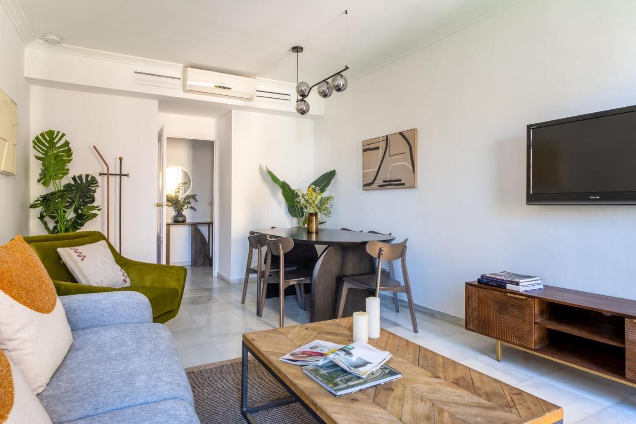 סביליה Suites Maestranza - Puerta Del Arenal By Magno Apartments מראה חיצוני תמונה