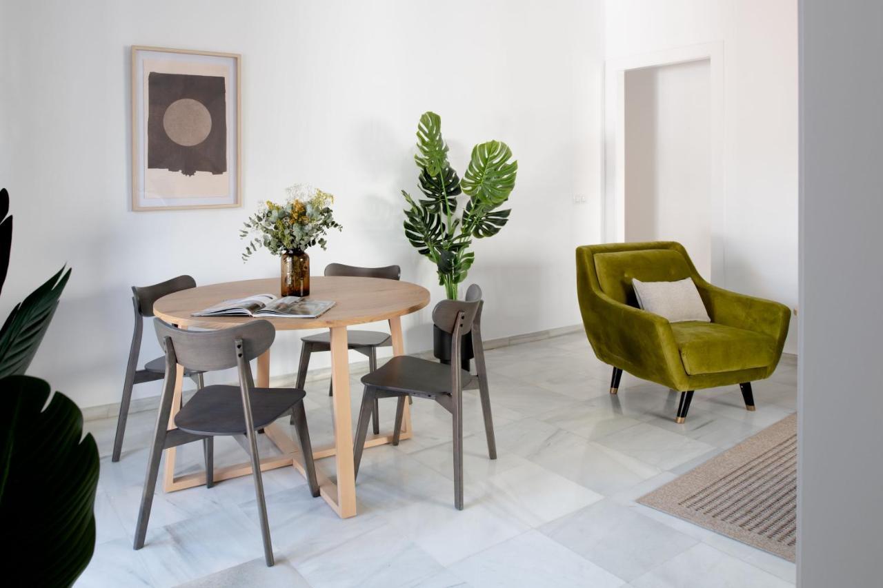 סביליה Suites Maestranza - Puerta Del Arenal By Magno Apartments מראה חיצוני תמונה